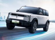 Omoda J6