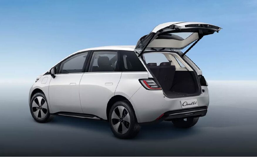 Wuling Cloud EV